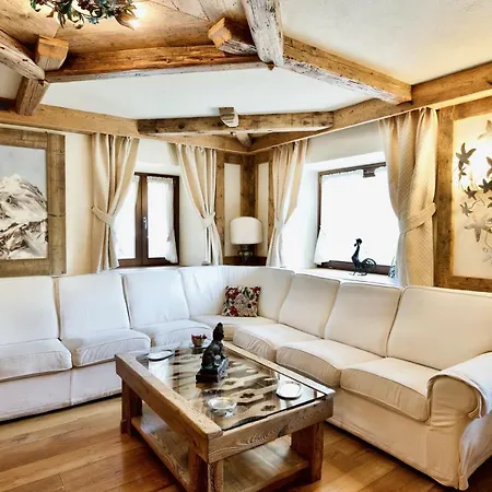 Brand New Beautiful 3 Bedroom Few Steps From Centre Appartement Cortina dʼAmpezzo